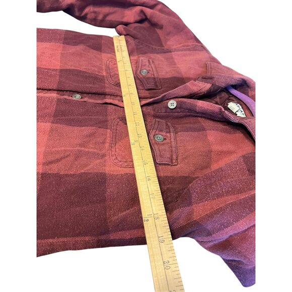 Ariat Real woman’s Small maroon quilted shacket jacket barn chores winter - Picture 6 of 8